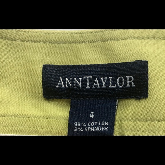 Ann Taylor Green Skort Size 4 - Picture 2 of 5